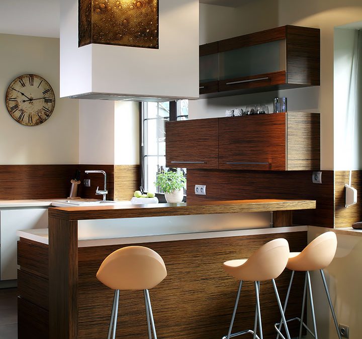 EXOTIC HARDWOOD SETS THE STAGE